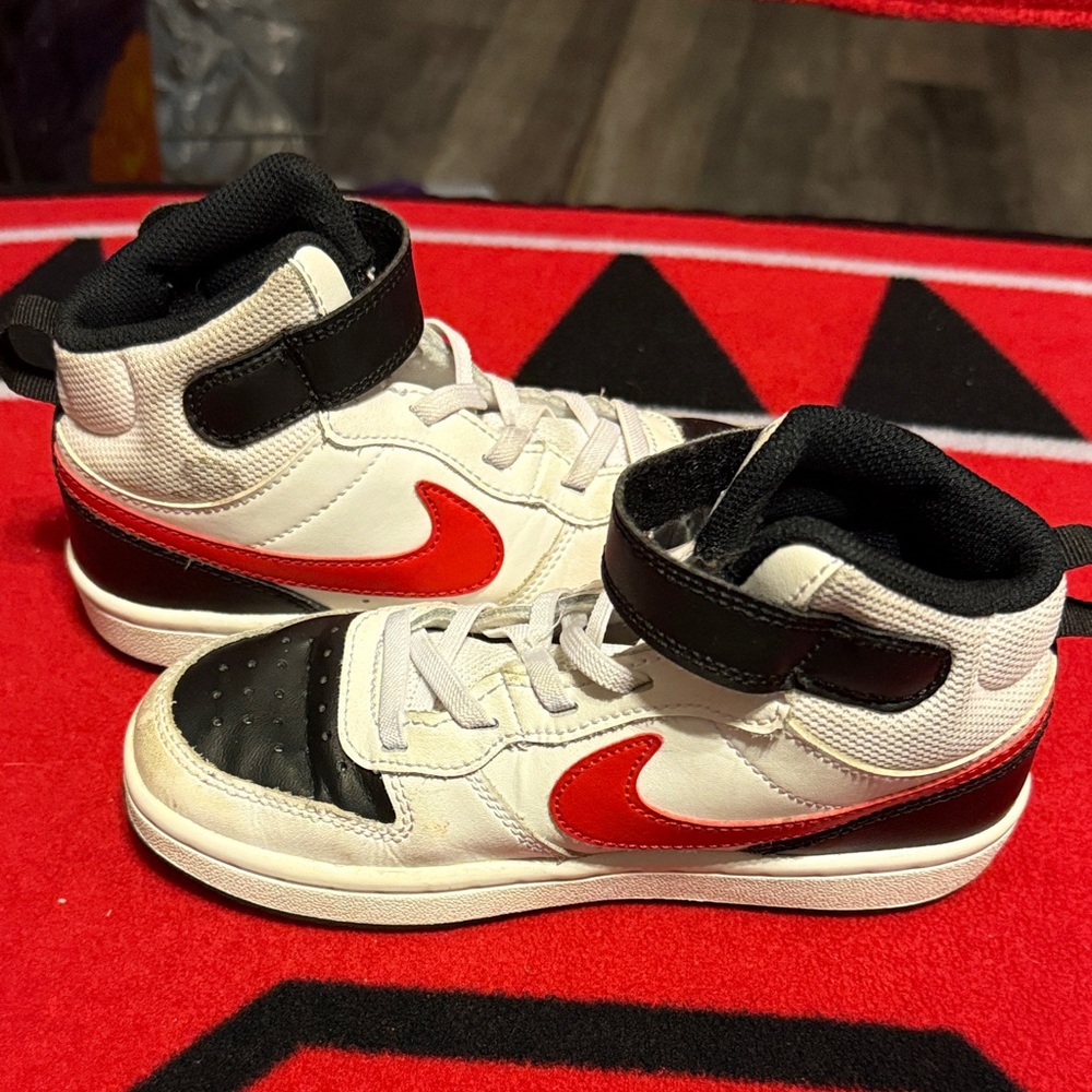 Nike Kids' White and Red Sneakers